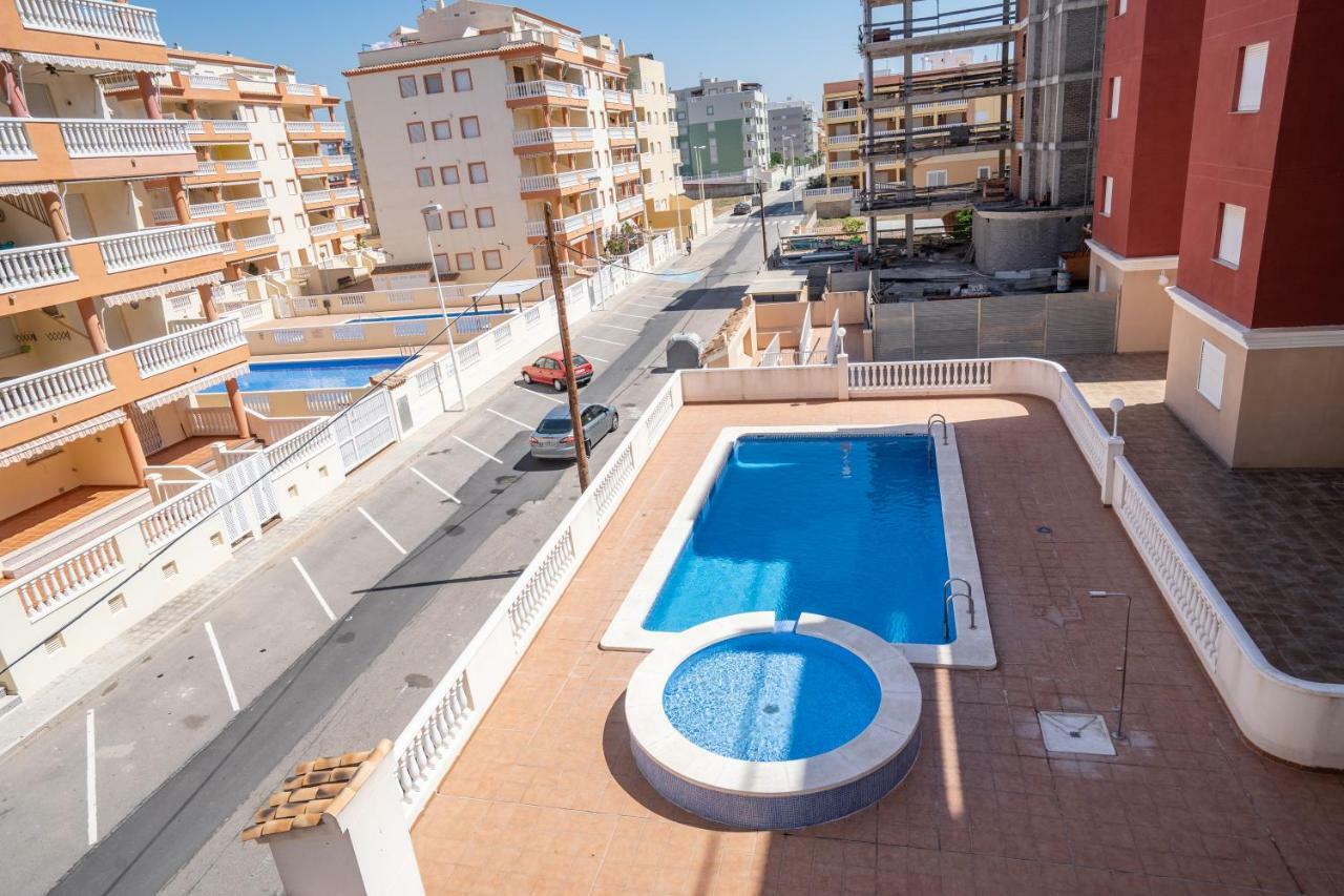 Ideally Located Holiday Apartment 蒙科法尔 外观 照片